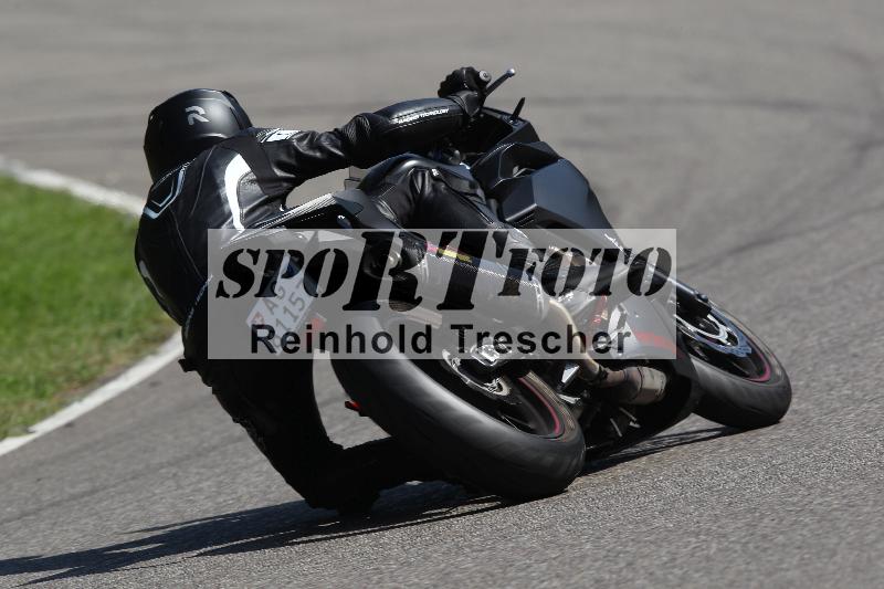 Archiv-2022/57 29.08.2022 Plüss Moto Sport ADR/Einsteiger/55